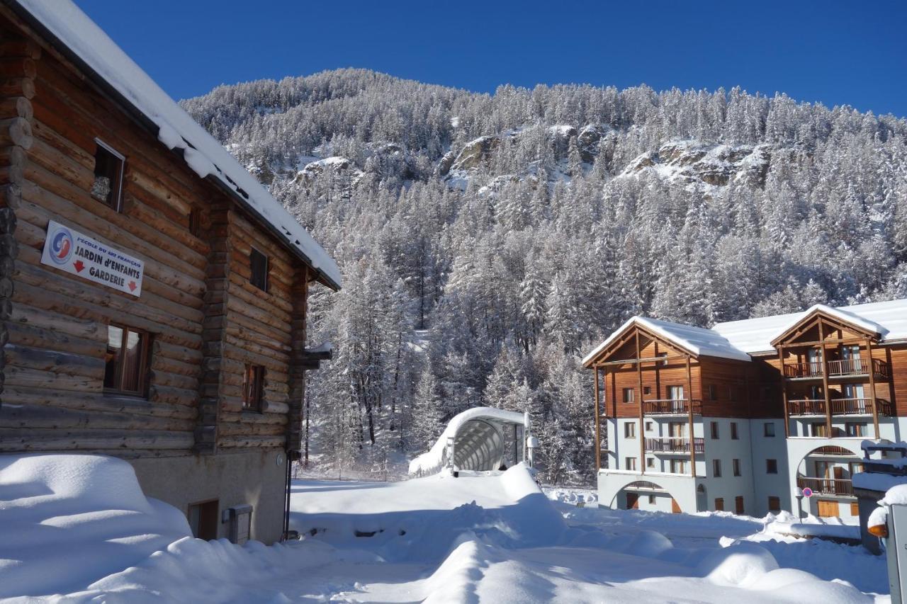 Skis Aux Pieds Dans Un Appartement Cosy Au Coeur Du Queyras Molines-en-Queyras Eksteriør bilde